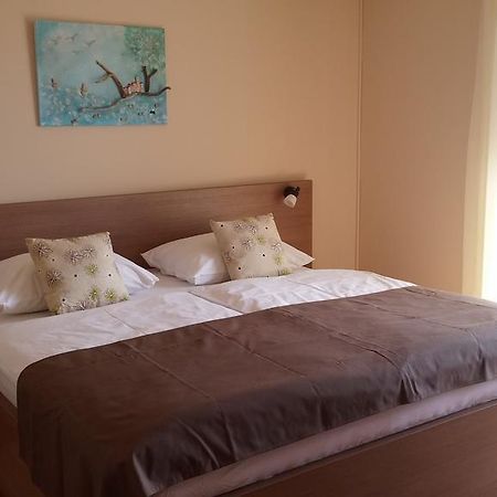 Rooms Vukusic Rab Town Kültér fotó