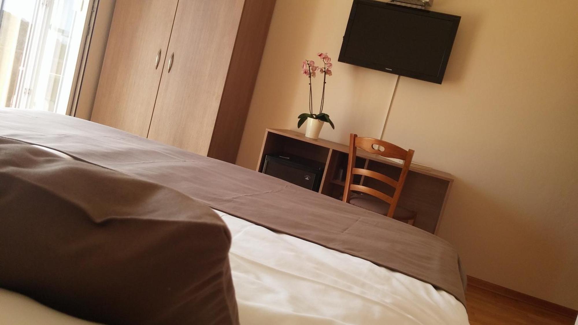 Rooms Vukusic Rab Town Szoba fotó
