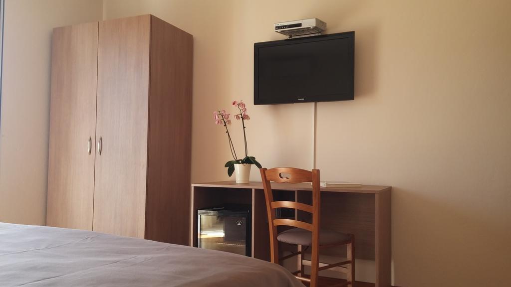 Rooms Vukusic Rab Town Kültér fotó