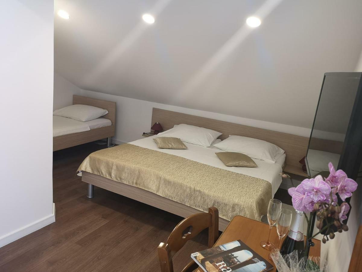 Rooms Vukusic Rab Town Kültér fotó